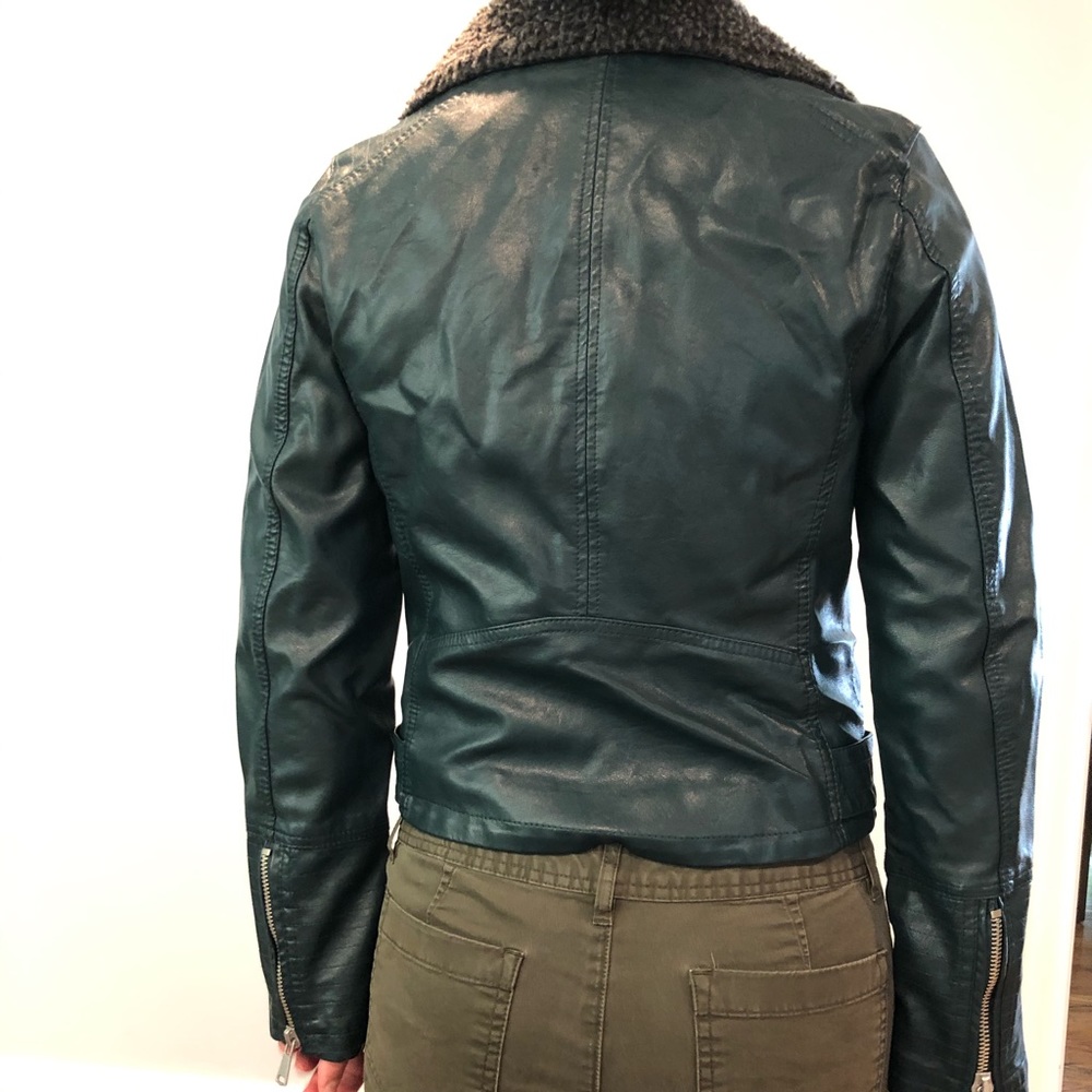 Jacket - Picture 3 of 5